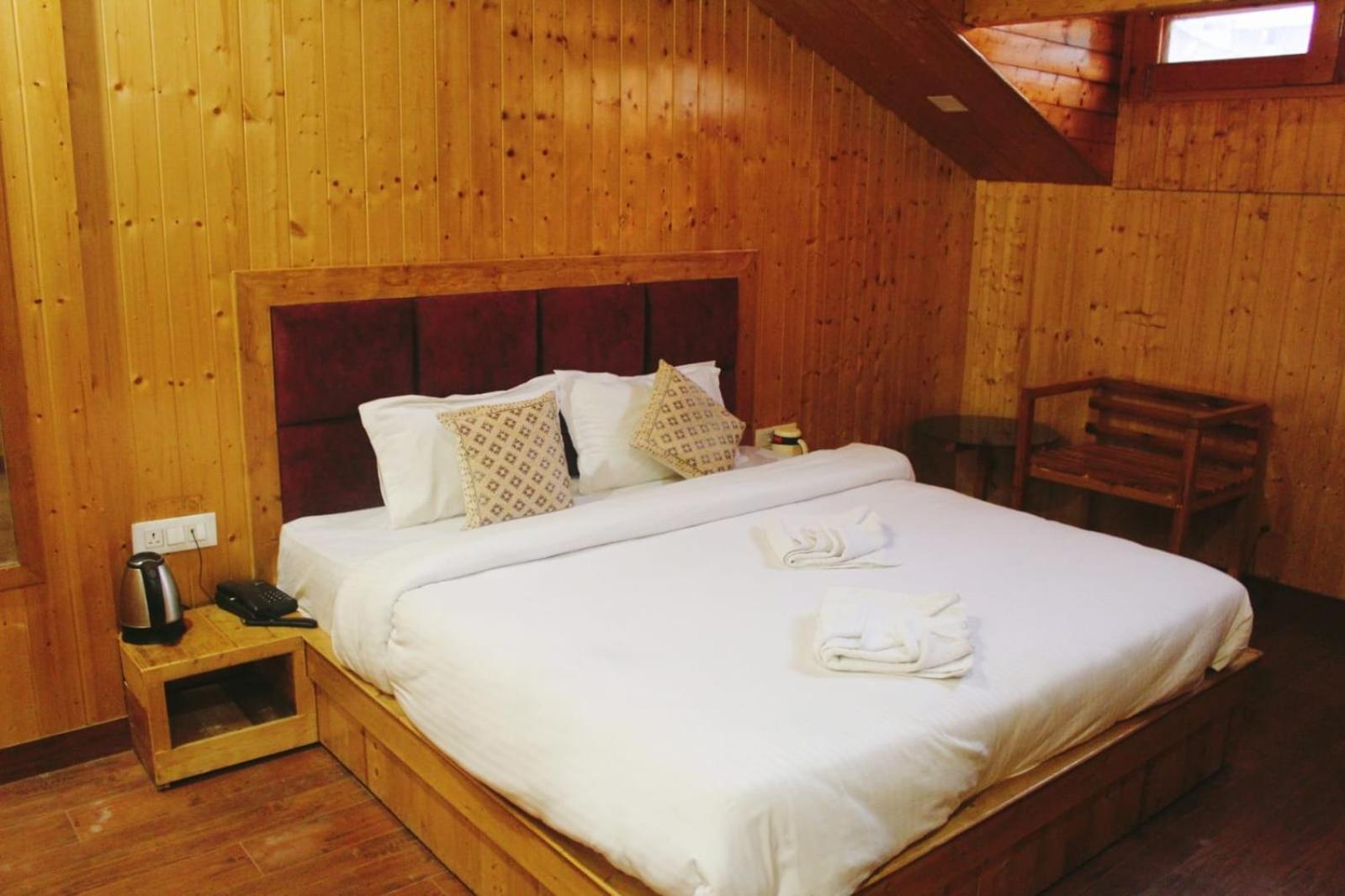 Banikhet Hotel White Cloud מראה חיצוני תמונה